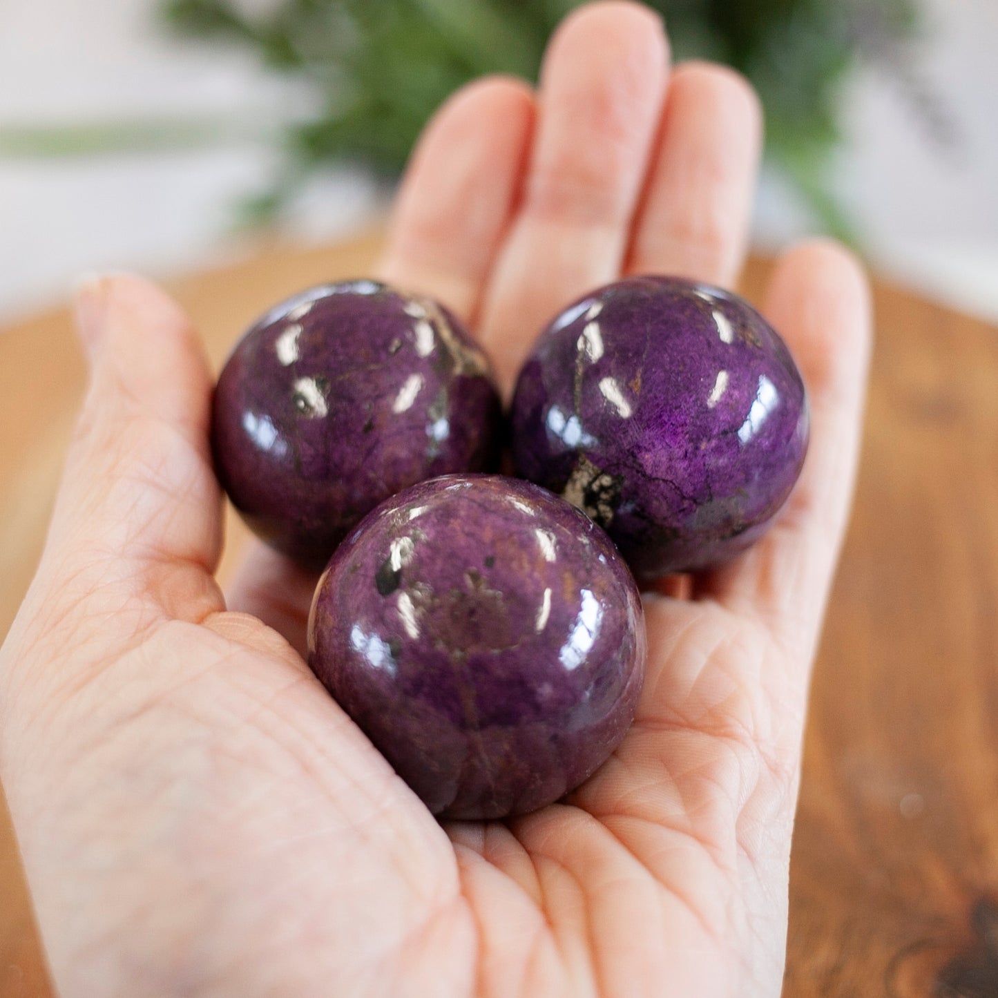 Purpurite Sphere