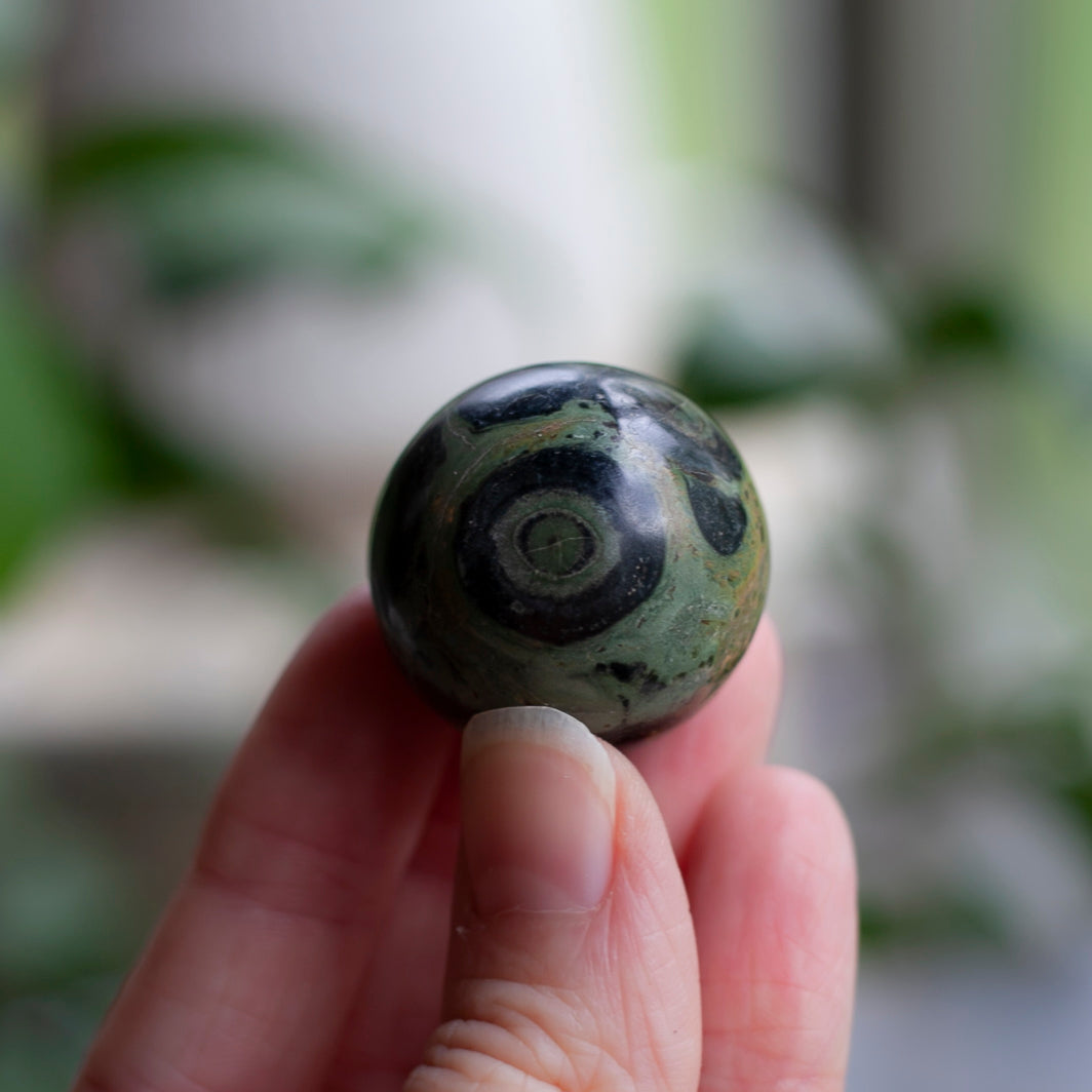 Kambaba Jasper Sphere