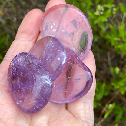 Gemmy Light Purple Amethyst Worry Stone