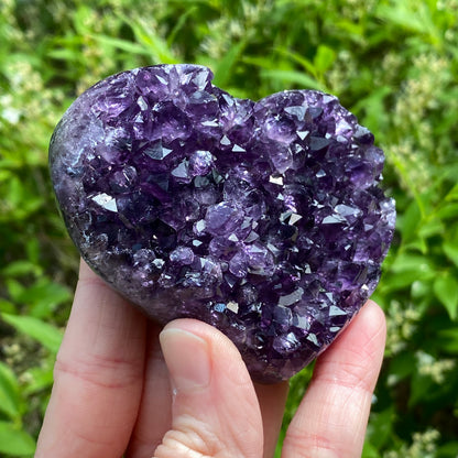 Amethyst Geode Heart, Exact Shown