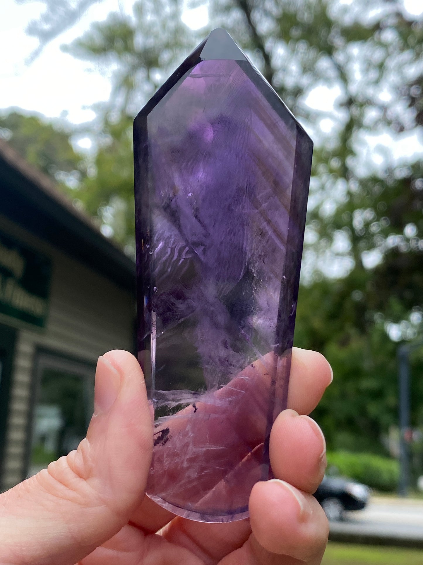 Zoned Phantom Amethyst Point Slab