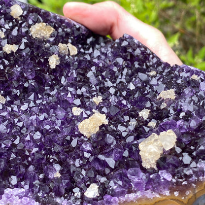 High grade Amethyst Geode Showpiece, Uruguay