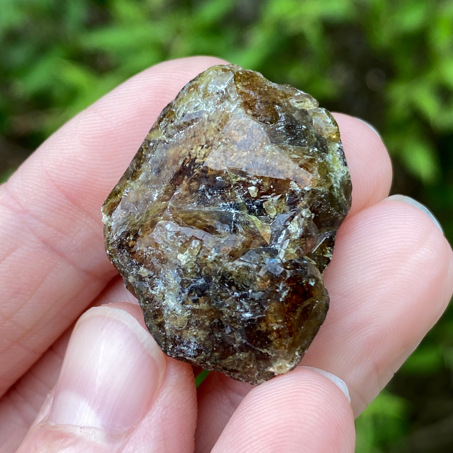 Axinite Gem, Ica Peru