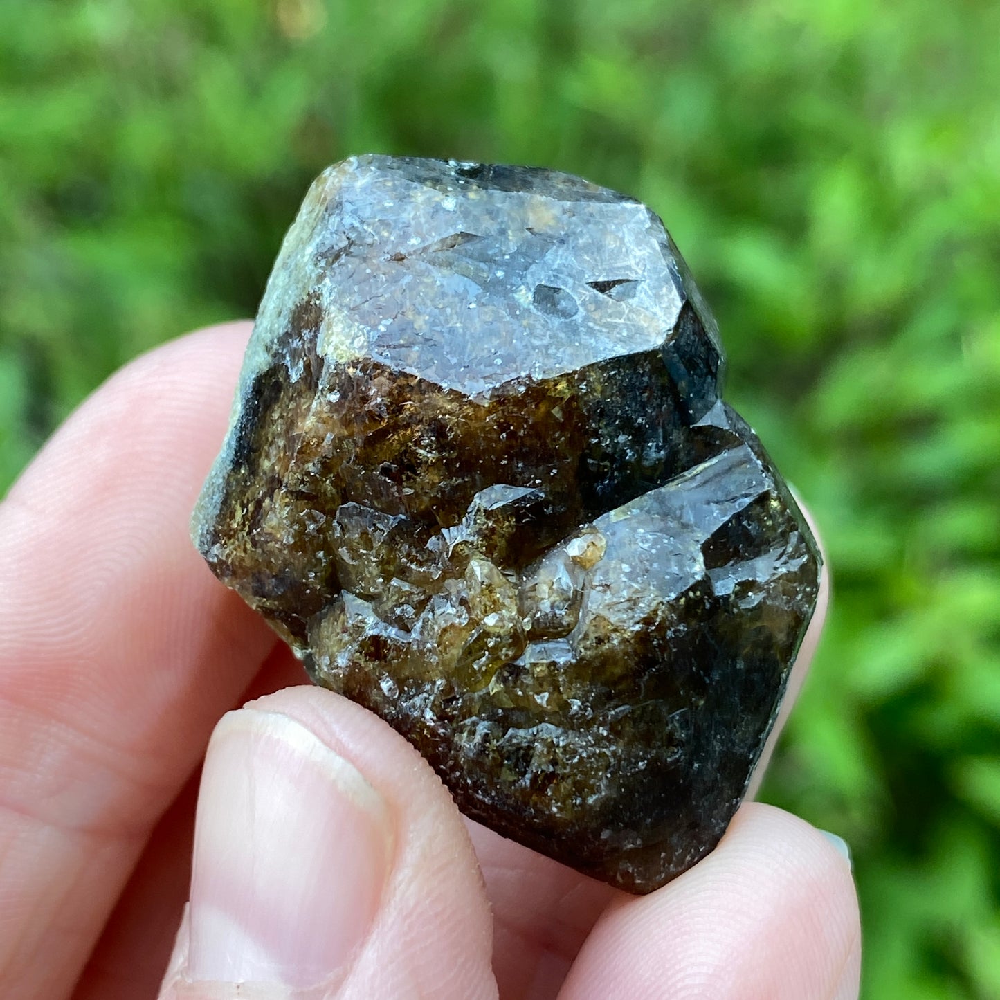 Axinite Gem, Ica Peru