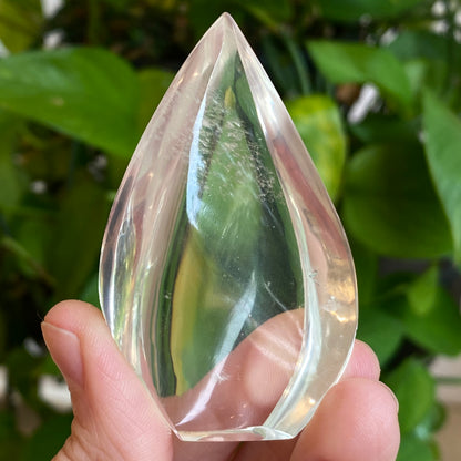 Clear Quartz Sail