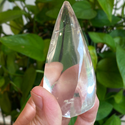 Clear Quartz Sail