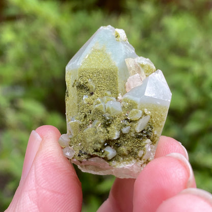 Lime Epidote on Quartz, Turkey