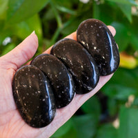 Galaxy Obsidian Palm Stone, Uncommon