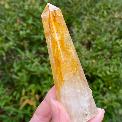 Golden Quartz with Dendrites, Obelisk