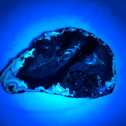 Juchem Quarry Agate, UV Reactive, Orignial Markings