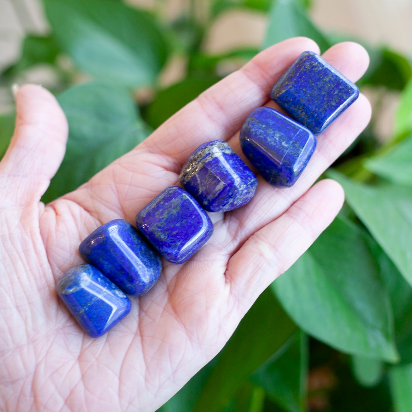 Lapis Lazuli Stone, Grade A