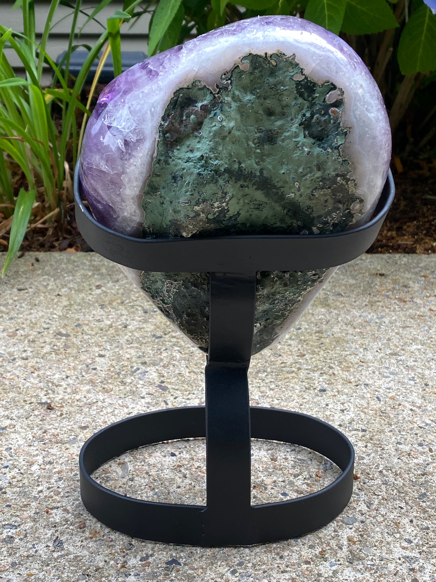 Amethyst Showpiece, 10lbs, old stock Brazil
