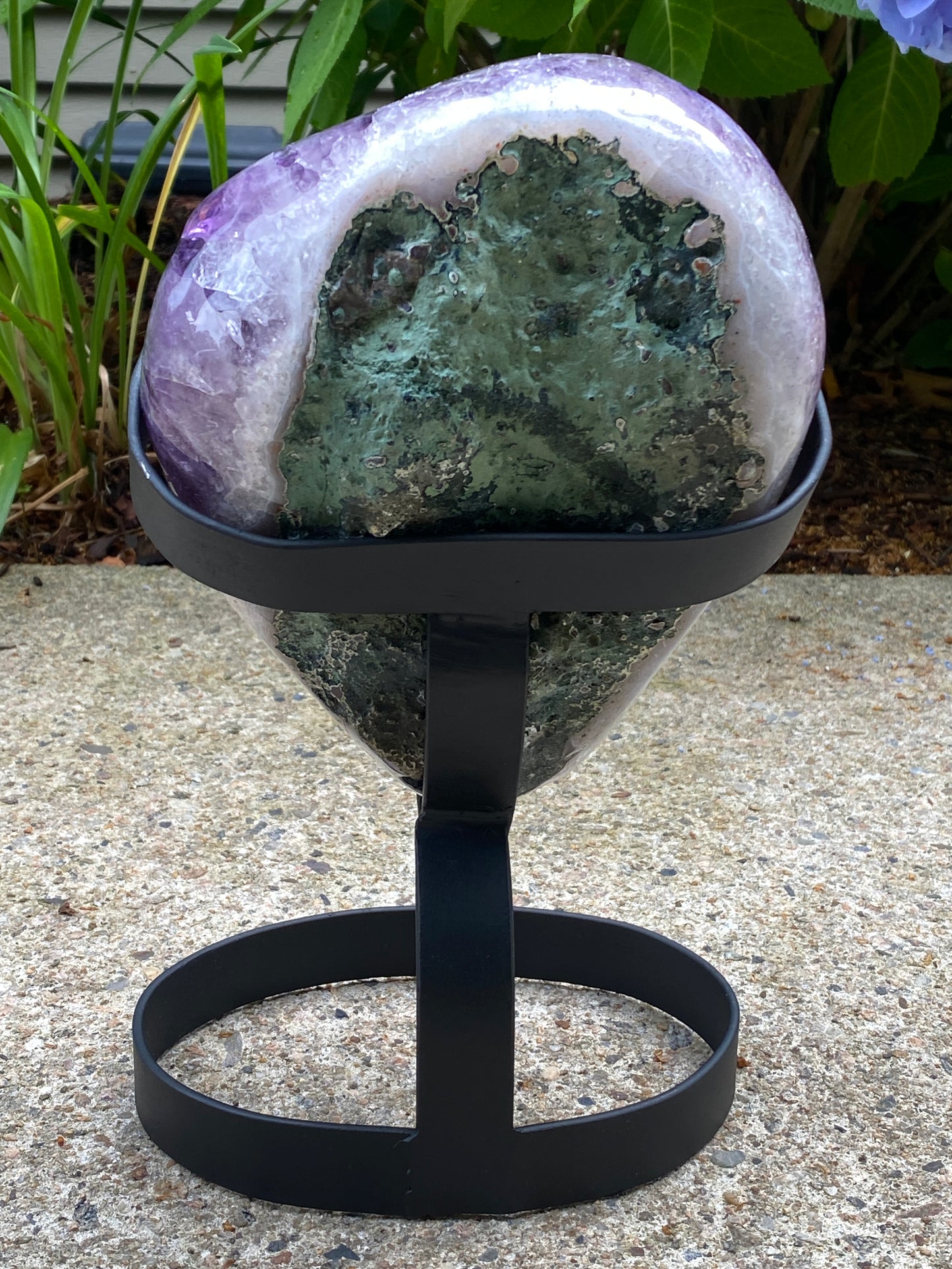 Amethyst Showpiece, 10lbs, old stock Brazil