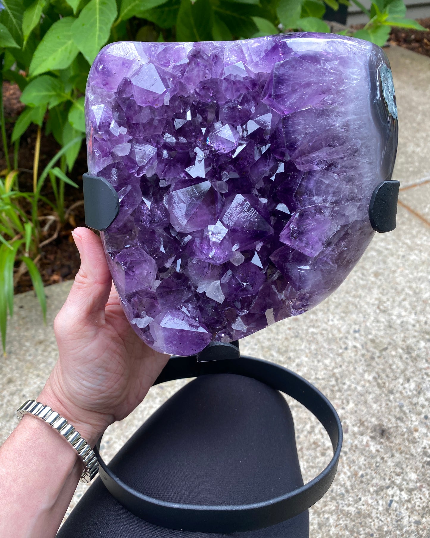 Amethyst Showpiece, 8lbs, old stock Brazil
