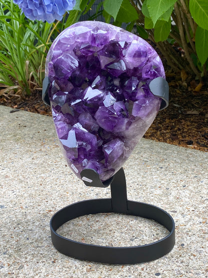 Amethyst Showpiece, 10lbs, old stock Brazil