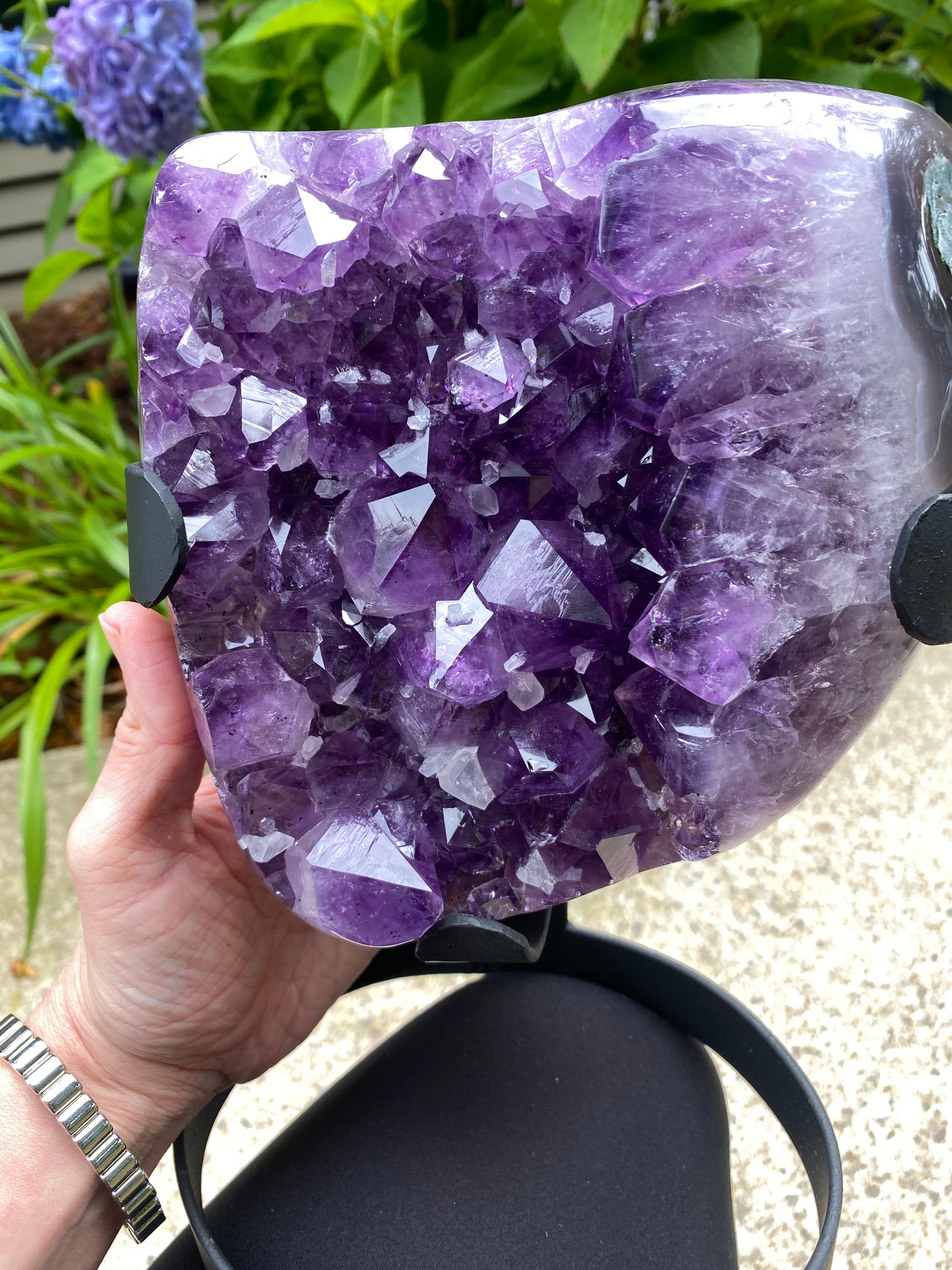 Amethyst Showpiece, 8lbs, old stock Brazil