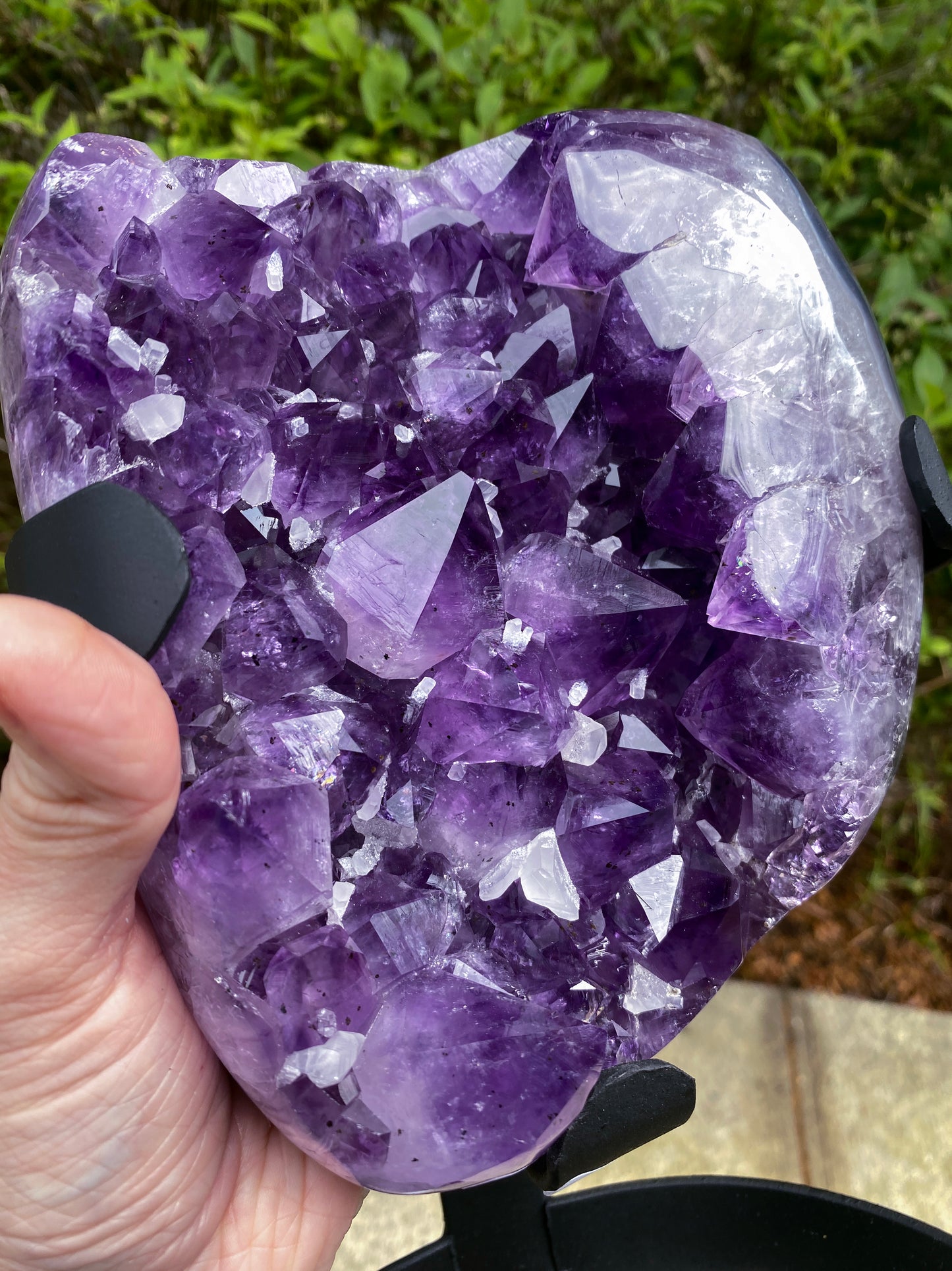 Amethyst Showpiece, 8lbs, old stock Brazil