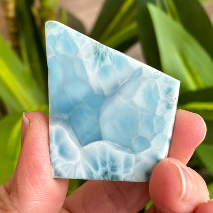 Larimar Slab, Standing