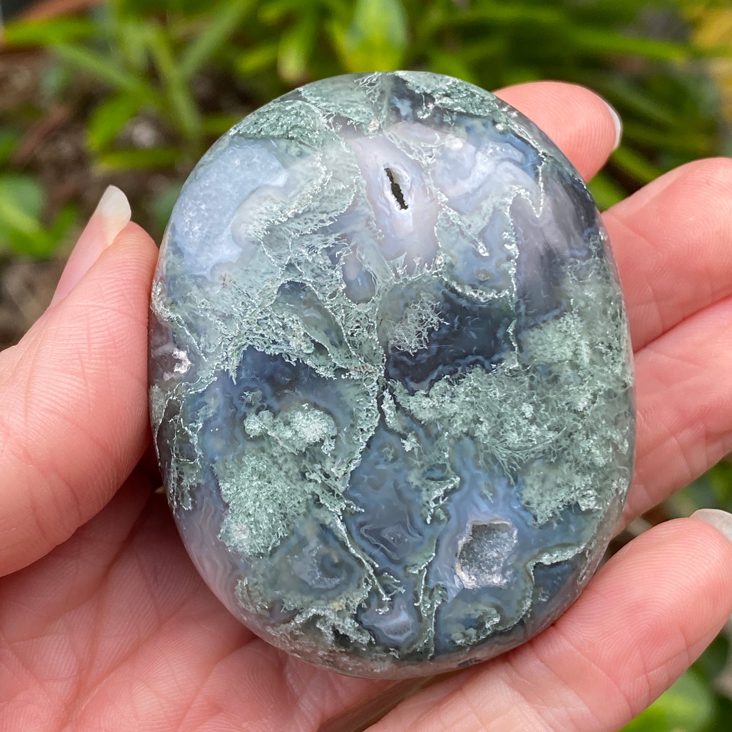 Moss Agate Palm Stone
