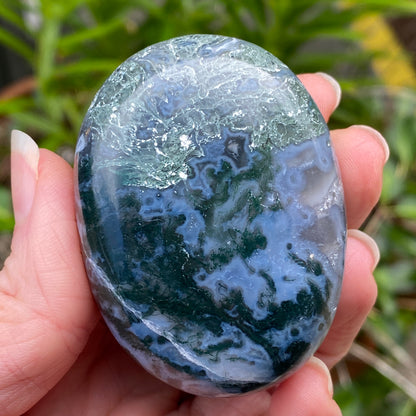Moss Agate Palm Stone