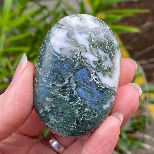 Moss Agate Palm Stone