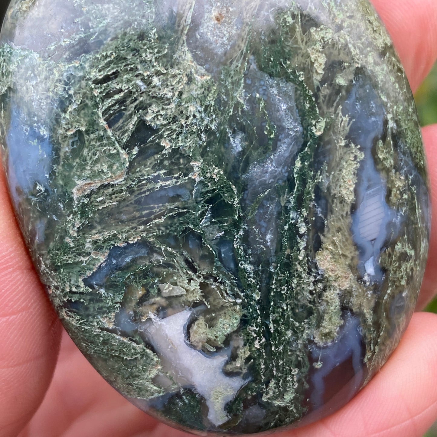 Moss Agate Palm Stone