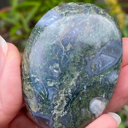 Moss Agate Palm Stone