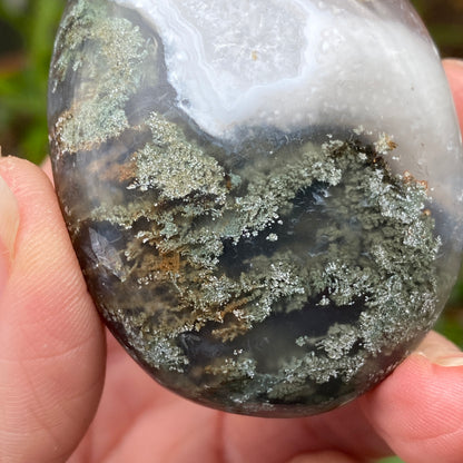 Moss Agate Palm Stone
