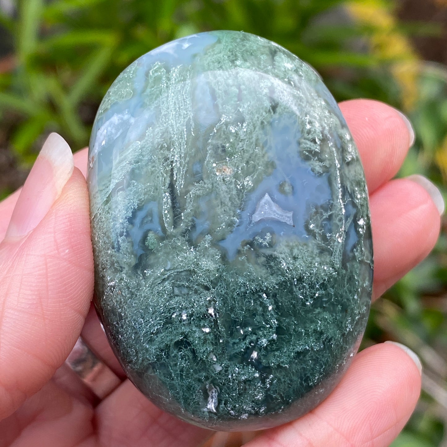 Moss Agate Palm Stone