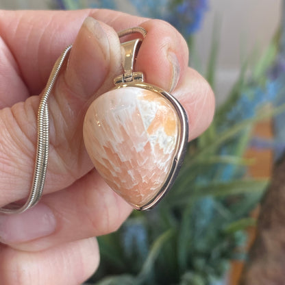 Scolecite with Stilbite Pendant