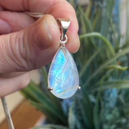 Moonstone Pendant