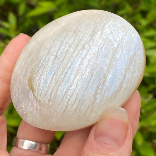Moonstone Palm Stone