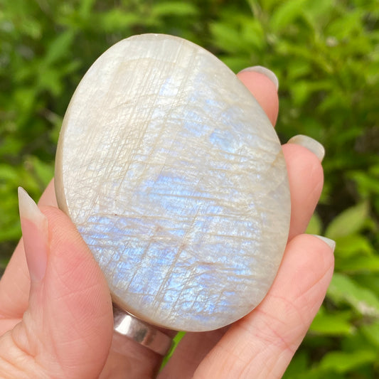 Moonstone Palm Stone