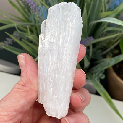 Scolecite Crystal