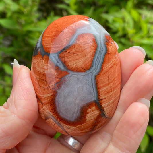 Red Jasper Palm Stone