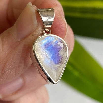 Rainbow Moonstone Pendant, .925 Sterling Silver