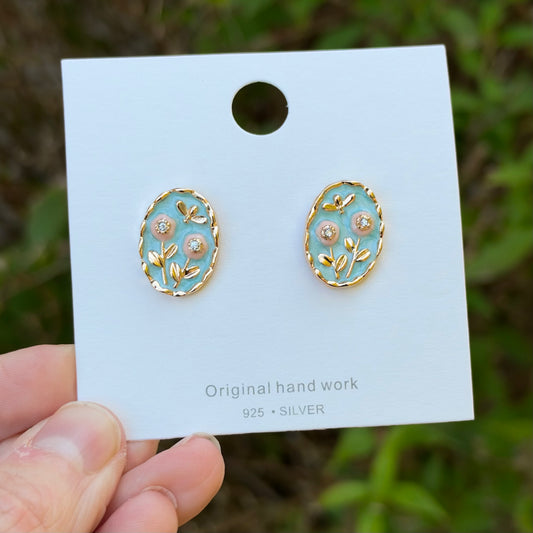 Floral Handmade Earrings, Gold