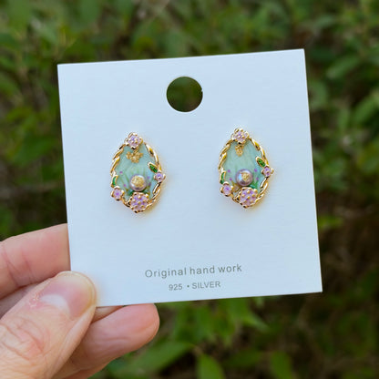 Vintage Inspired Earrings, Gold