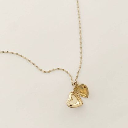 Golden Heart Locket, Gold