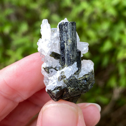 Epidote in Quartz, Peru