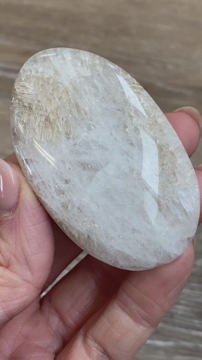 Natrolite Stone