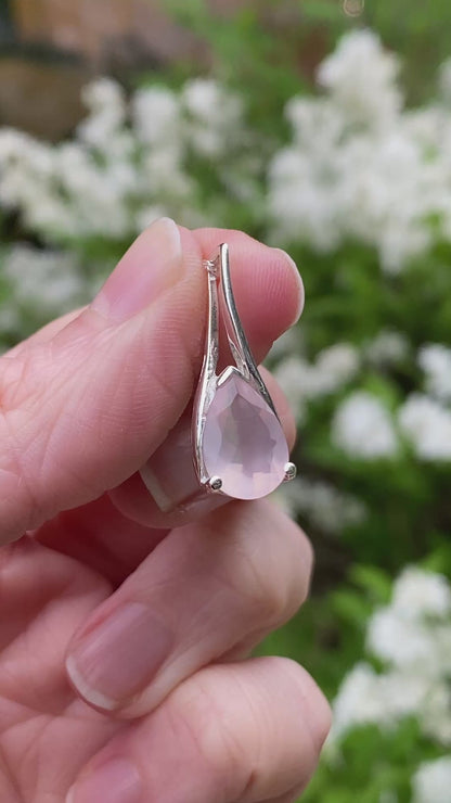 Rosę Quartz Raindrop Pendant