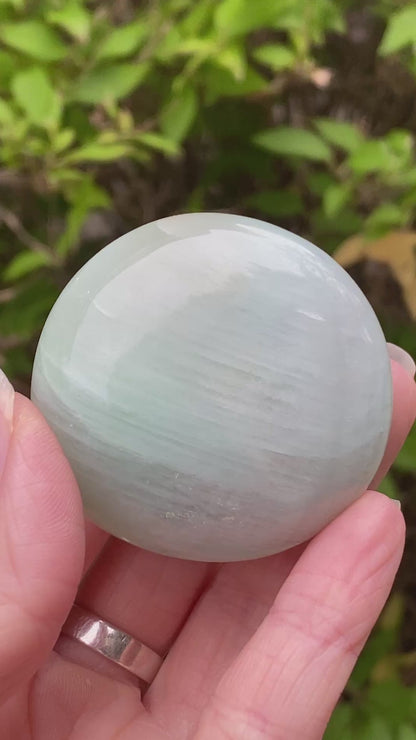 Garnierite Palm Stone