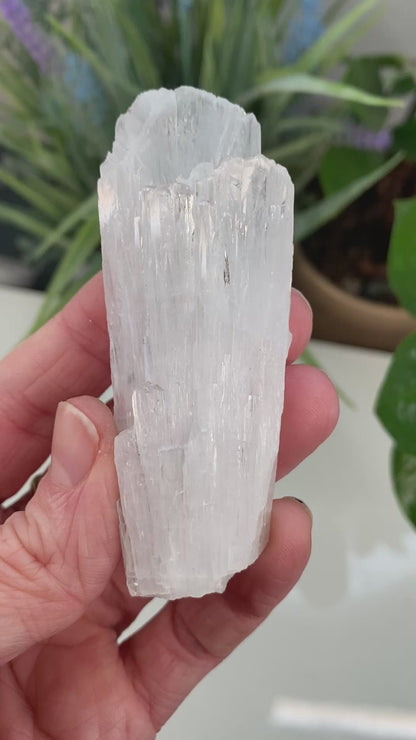 Scolecite Crystal