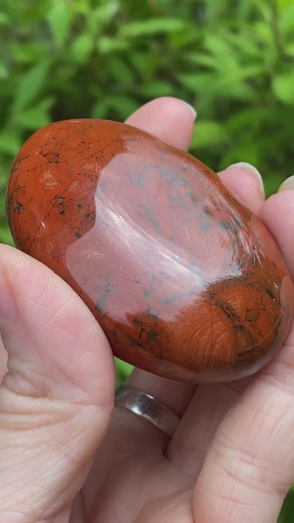 Red Jasper Palm Stone