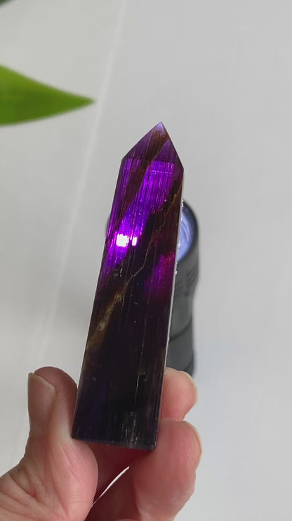 Gem Lepidolite Tower