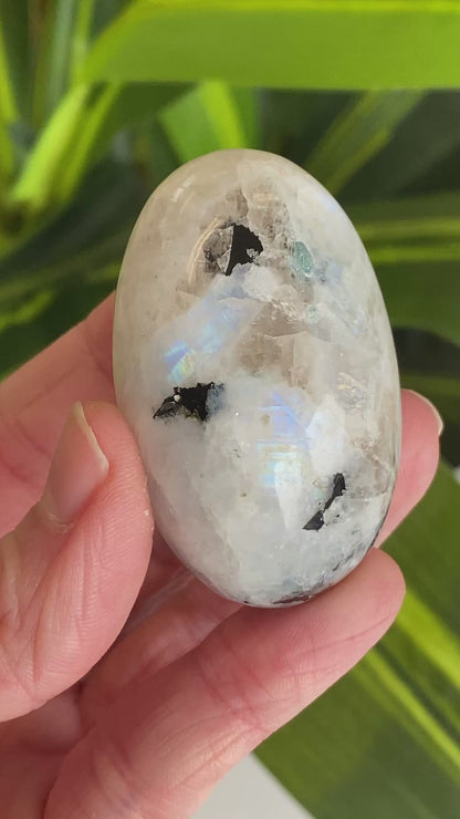 Moonstone Palm stone