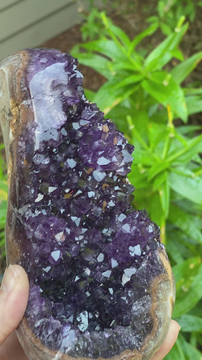 Amethyst Showpiece