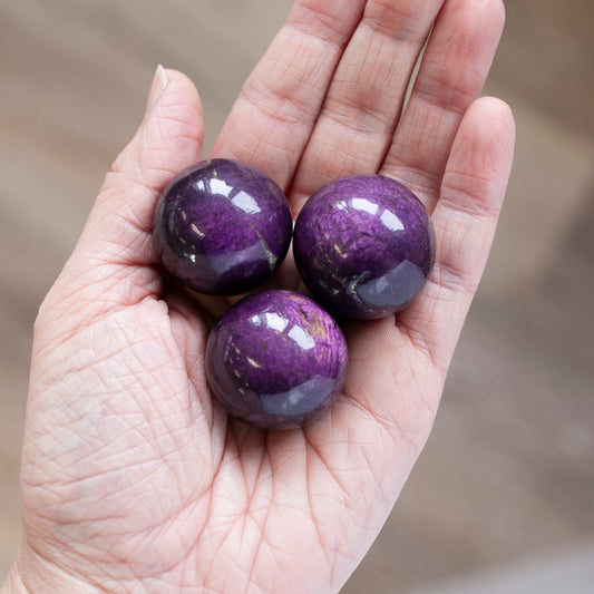 Purpurite Sphere